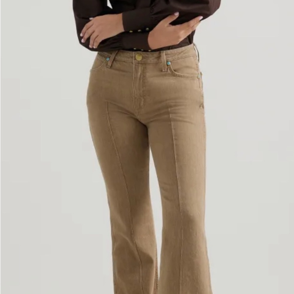 Classic Tan Women's Jeans